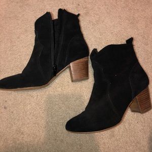 Steve Madden booties